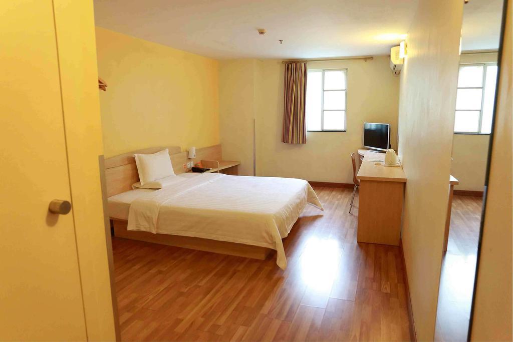 7Days Inn Chongqing Shapingba Eksteriør billede