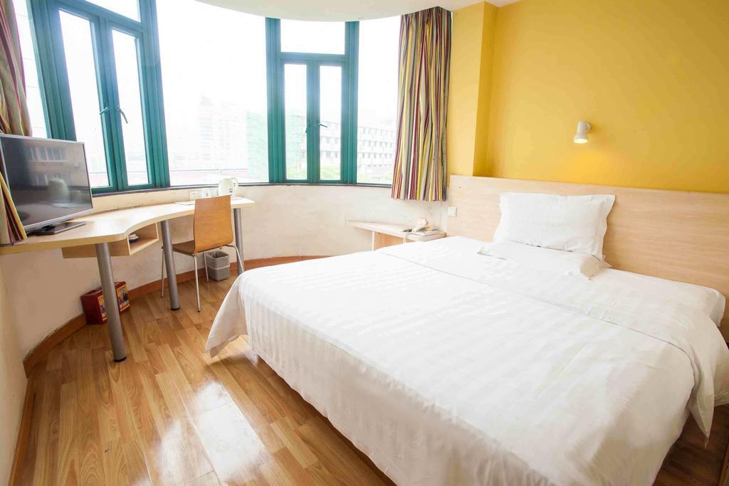 7Days Inn Chongqing Shapingba Værelse billede